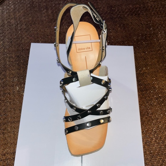 Dolce Viita Black & Tan Studded Espadrilles Wedge Sandals Women’s Size 8.5 NEW - Picture 4 of 8